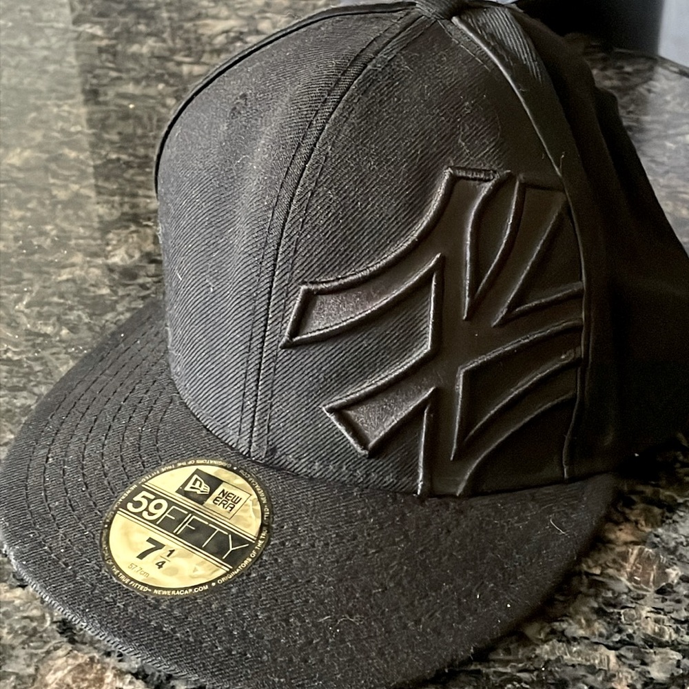 New Era Black NY YANKEES hat